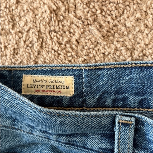 Levi’s Baggy Dad Jeans - Picture 3 of 5